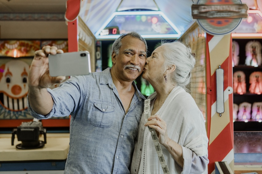 Navigating Modern Dating: Finding Connection and Companionship in Your 50s and Beyond